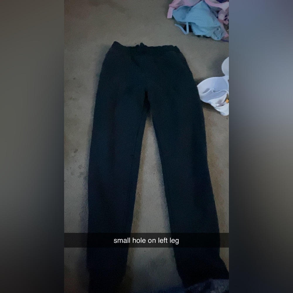 navy blue sweat pants